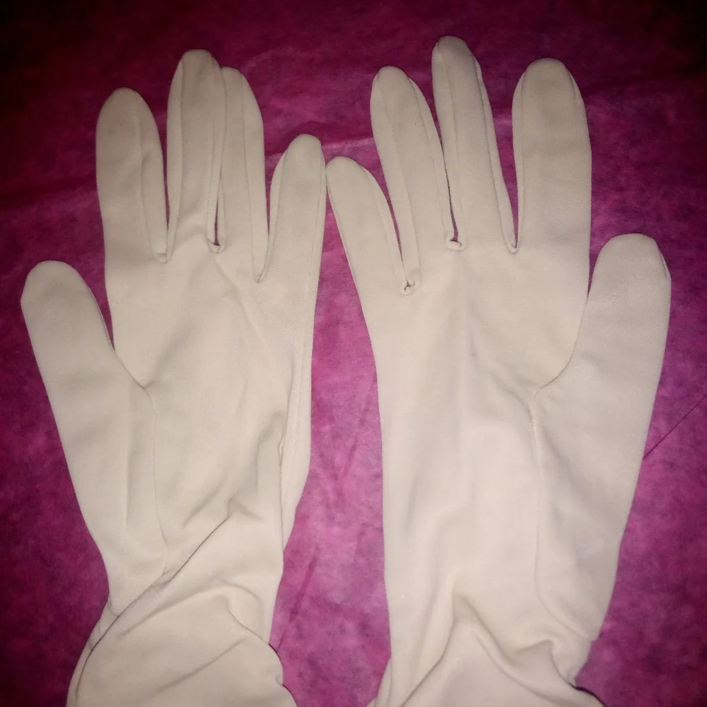 Vintage Van Raalte Ladies Long Stylish Nylon Gloves Size 6 1/2